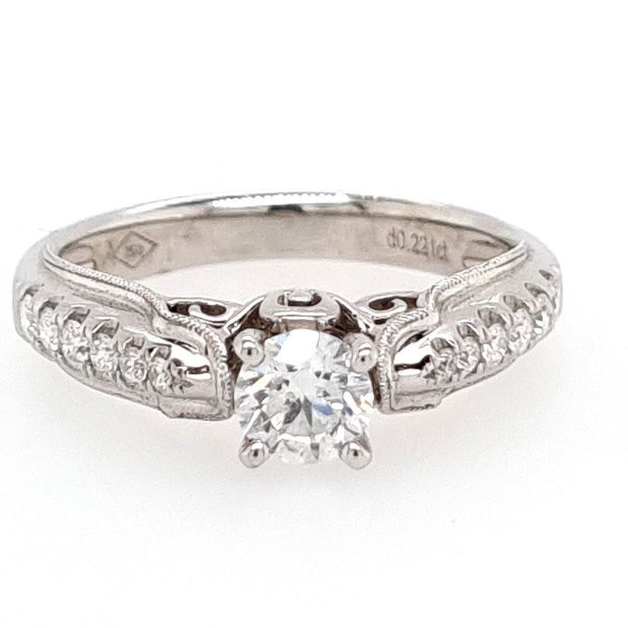 18ct White Gold Brilliant Cut Diamond Ring 2