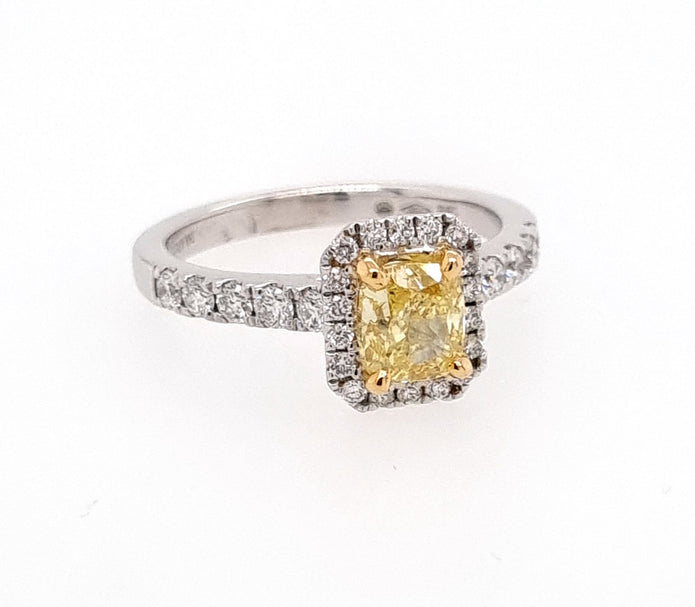 18ct Yellow And White Gold Halo Diamond Ring