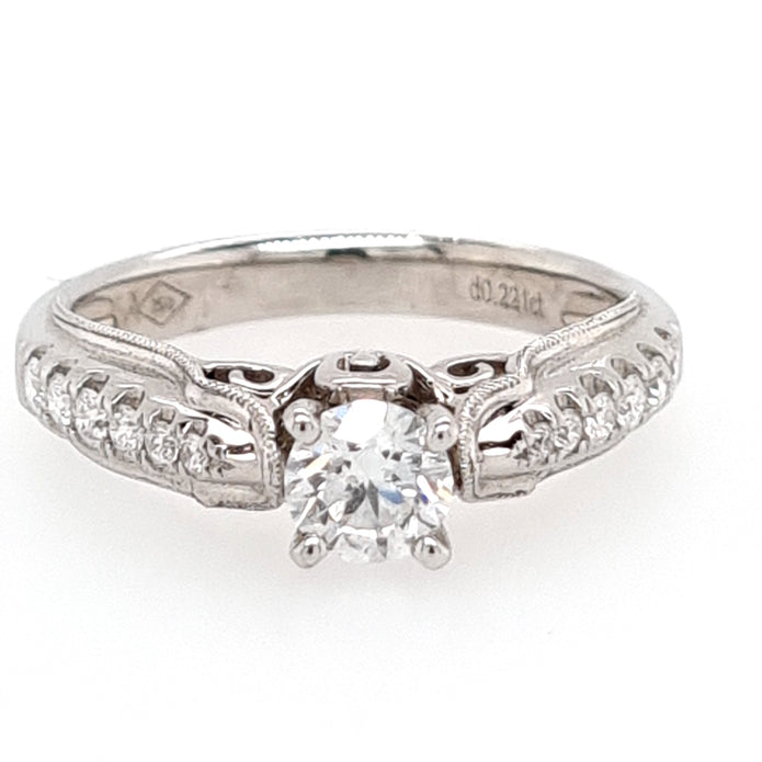 18ct White Gold Brilliant Cut Diamond Ring 2