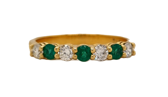 18ct Yellow Gold Emerald & Diamond Ring