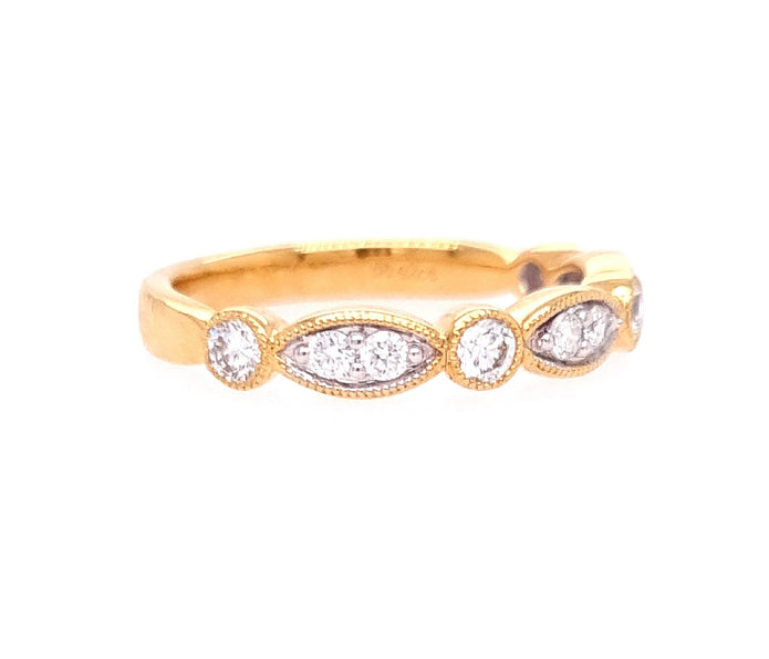 18ct Yellow Gold Diamond Ring 2