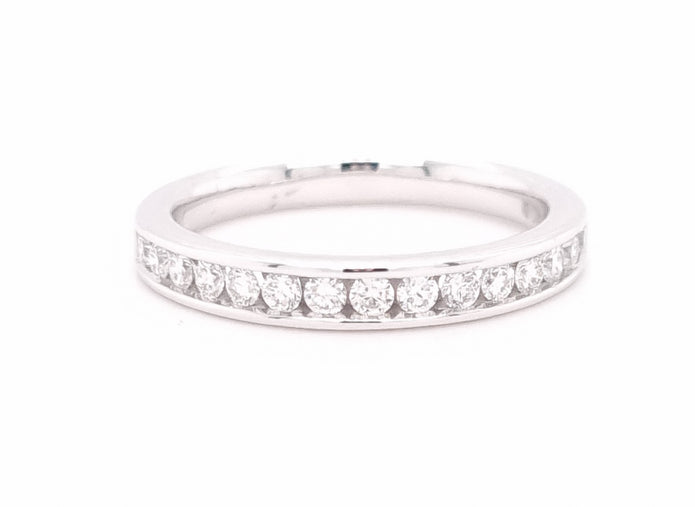 14ct White Gold Diamond Ring