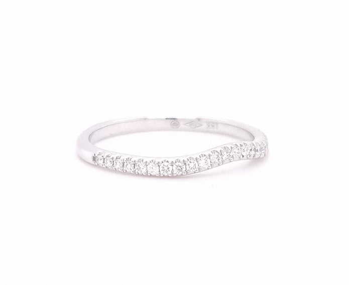 18ct White Gold Diamond Ring 14