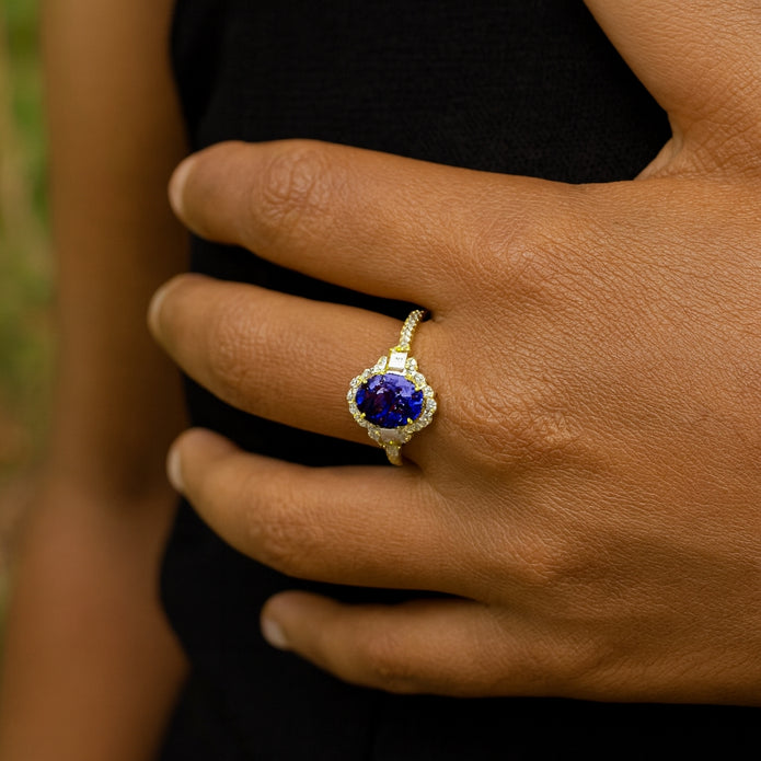 18ct Yellow Gold Tanzanite And Diamond Ring