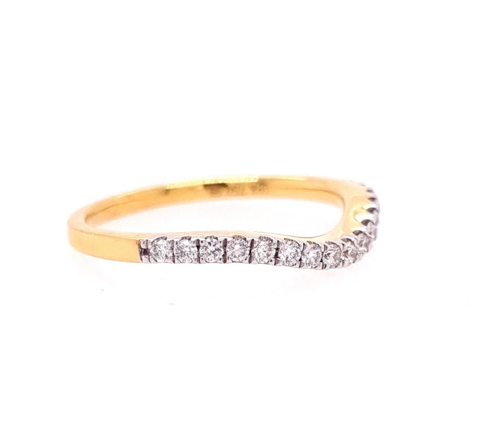 18ct Yellow Gold Diamond Ring