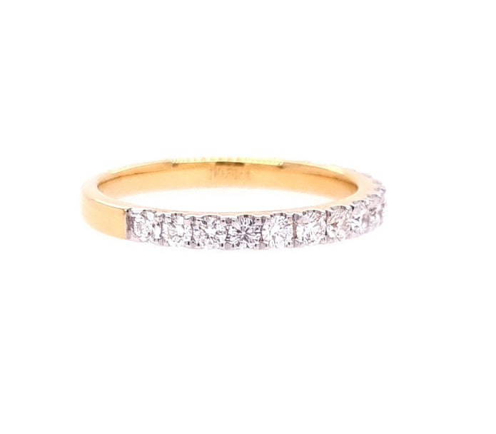 18ct Yellow Gold Diamond Ring