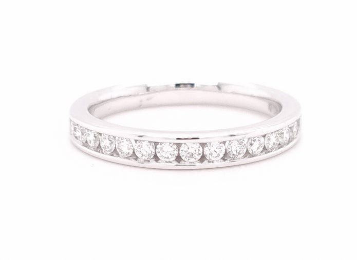 14ct White Gold Diamond Ring