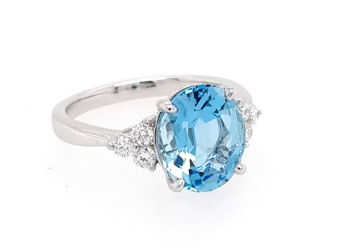 Platinum Aquamarine and Diamond Ring