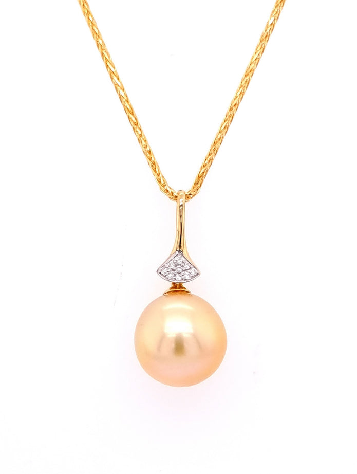 18ct Yellow Gold 11-11.5mm South Sea Pearl and Diamond Drop Pendant